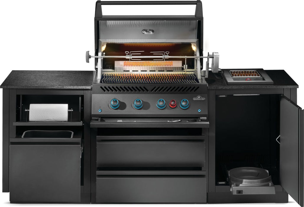 OASIS™ 300 Outdoor Kitchen, Built-in 700 Series 32