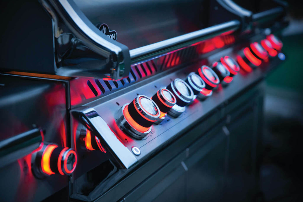 Napoleon Prestige® Pro 825 Rsbi With Power Side Burner, Infrared Rear & Bottom Burners